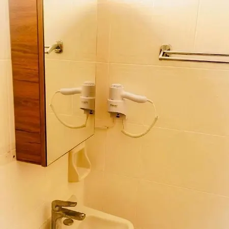 Aparthotel Ninos